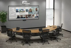 EB-810E Super-ultra-short-throw projector