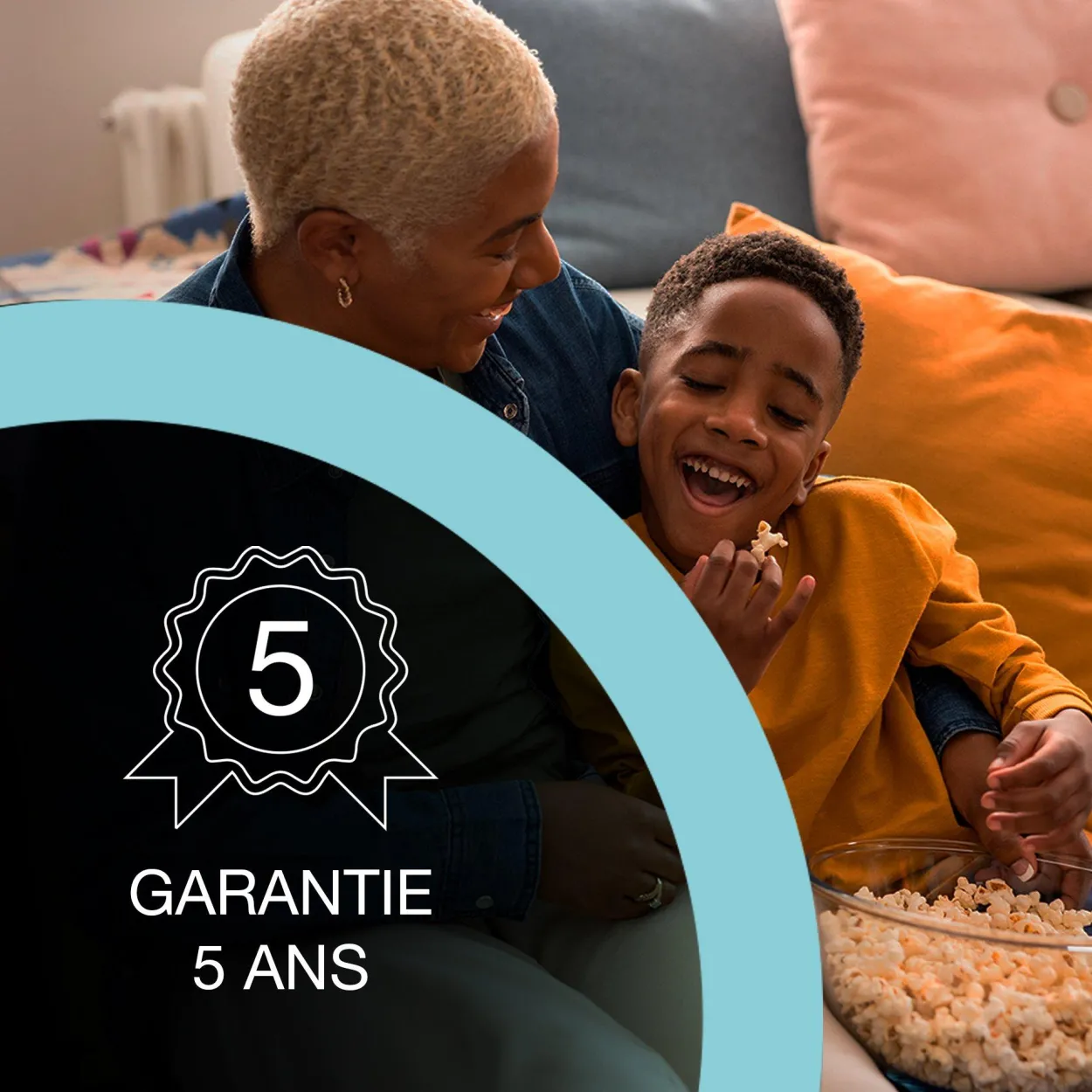Epson Lifestudio Pop Plus EF-62N, Projecteur portable qualitatif, Sound by Bose, Google TV, 4K Pro UHD, Utilisation en intérieur/extérieur, Garantie de 5 ans*