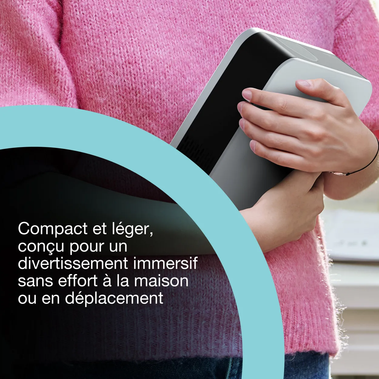 Epson Lifestudio Pop Plus EF-62N, Projecteur portable qualitatif, Sound by Bose, Google TV, 4K Pro UHD, Utilisation en intérieur/extérieur, Garantie de 5 ans*